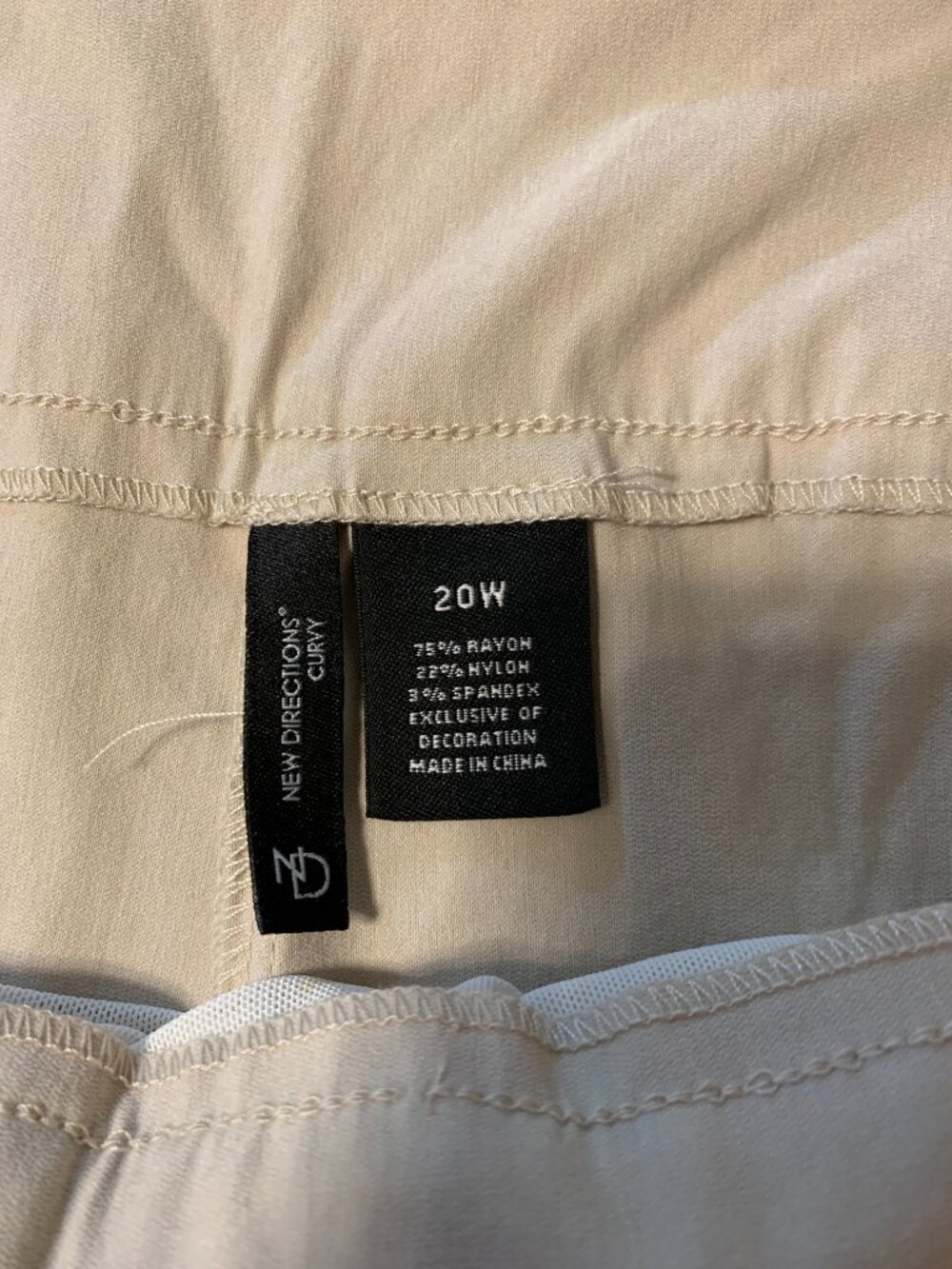 New Directions Brand Women's Tan Ankle Pants, Size 20W - Picture 4 of 4